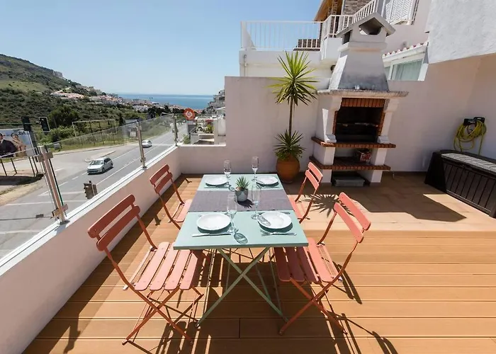 아파트 Casa Andorinhas - T2 Renovado Com Terraco 세심브라