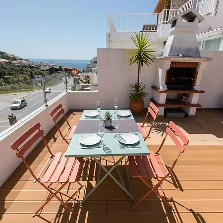 Διαμέρισμα Casa Andorinhas - T2 Renovado Com Terraco Σεσίμπρα