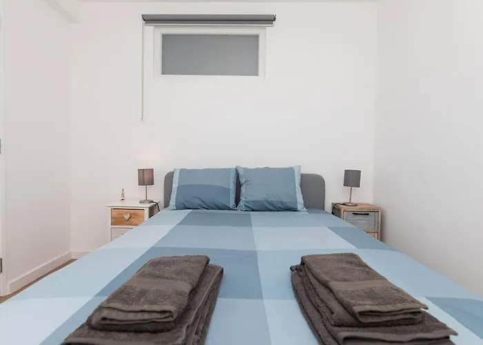 Casa Andorinhas - T2 Renovado Com Terraco